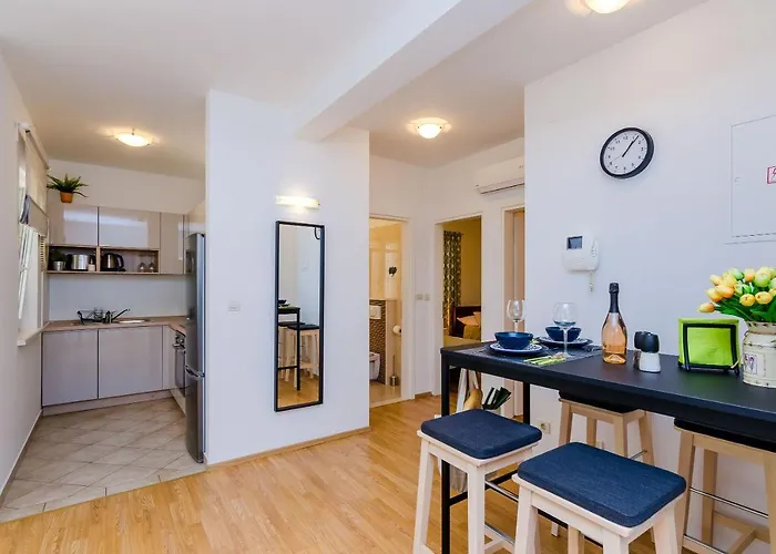 Apartman Private Garden *